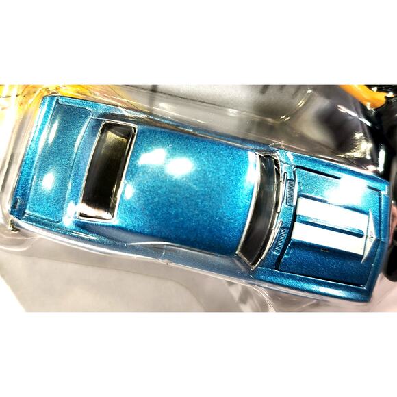 Racing Champions 2 Fast 2 Furious BRIAN O'CONNOR w/ 1969 YENKO CAMARO, See Pics! - Picture 5 of 7